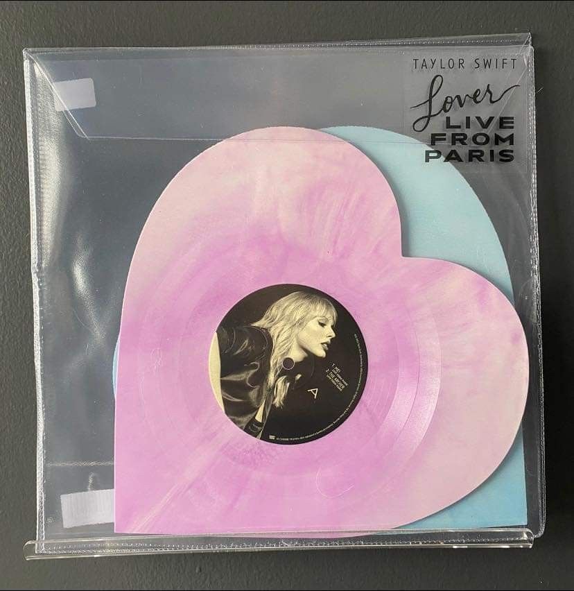 Taylor Swift Lover Heart Shaped Vinyl, Hobbies & Toys, Music & Media ...