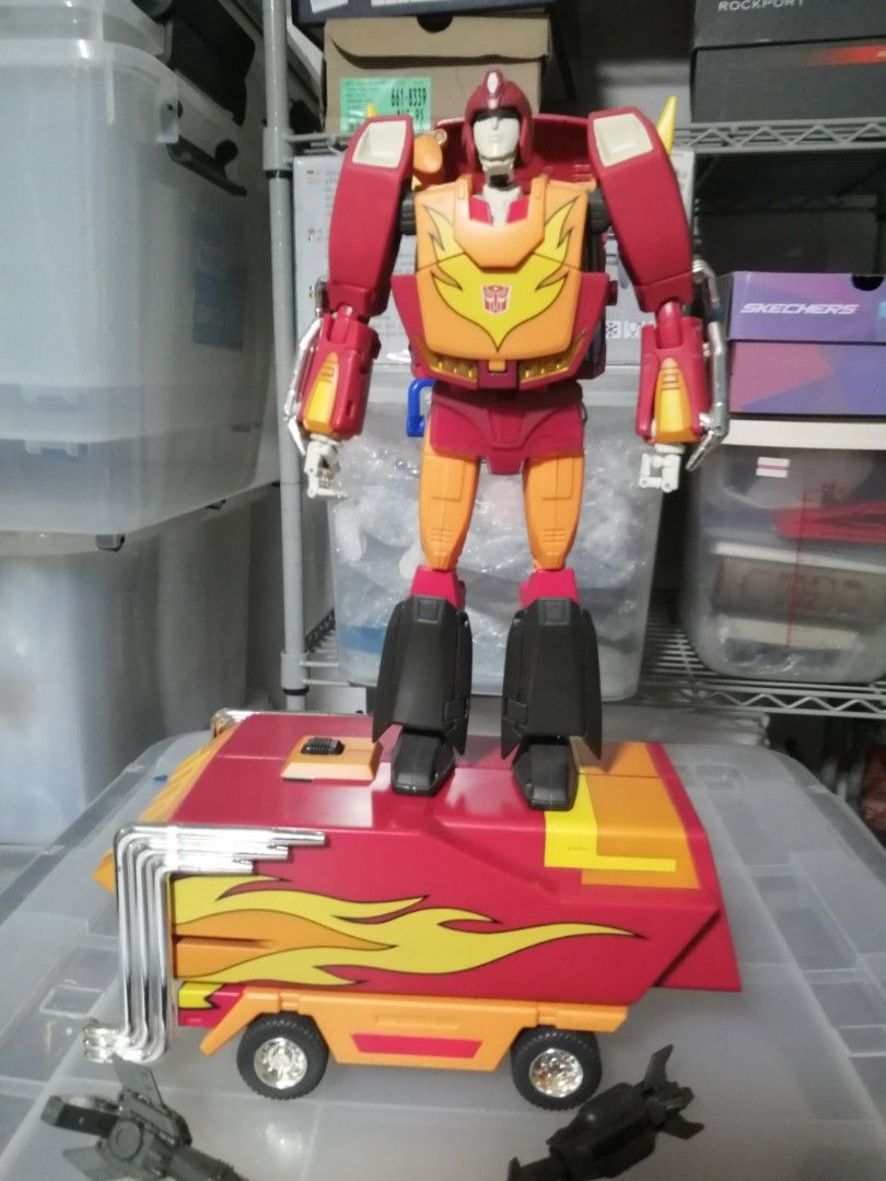 Transformers Masterpiece MP09 and Alternators Hot Rod, Hobbies & Toys