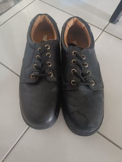 (Category: ) located in . Submitted by fuad1988 (Listing ID 1217501776, Image 1). Description: .