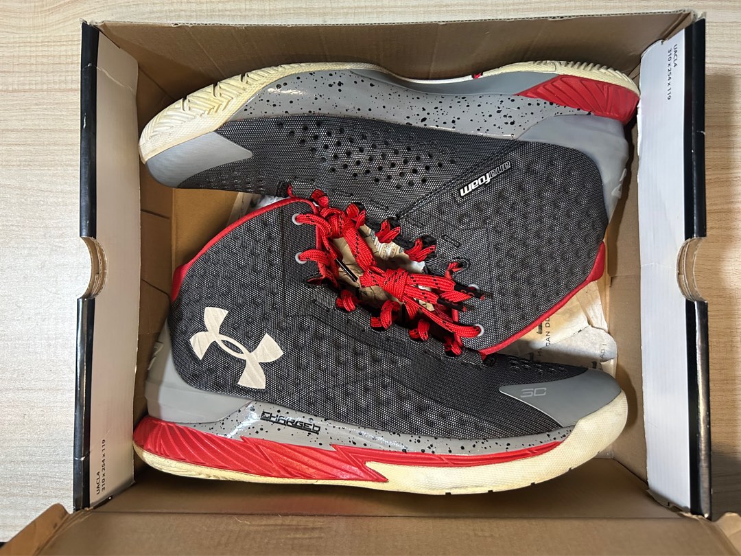 Under armour sales curry 1 underdog