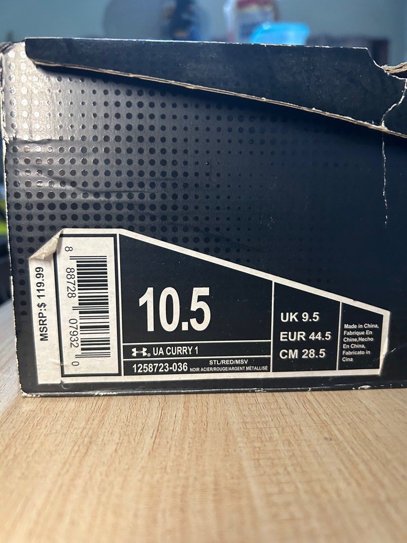Under armour curry best sale 1 underdog