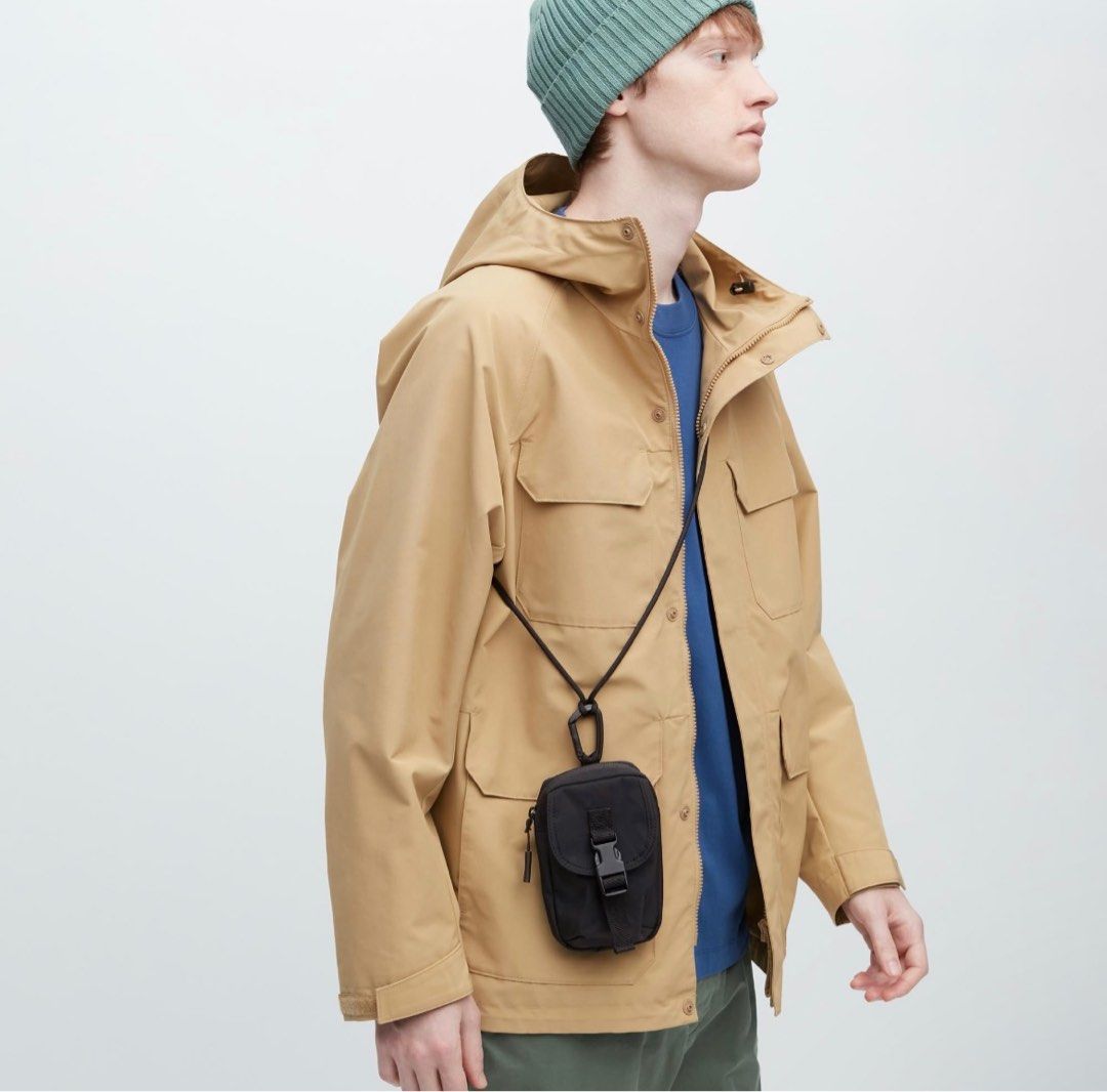 Uniqlo jacket pouch hotsell