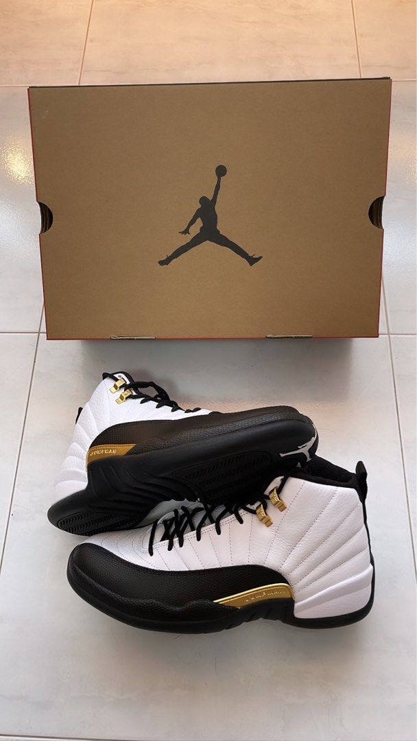 jordan 12 shoe box