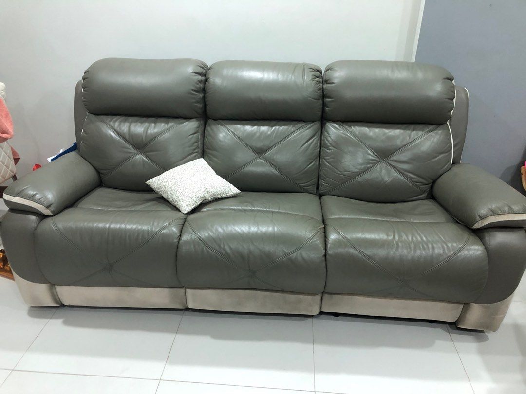 Used Recliner sofa, Furniture & Home Living, Furniture, Sofas on Carousell