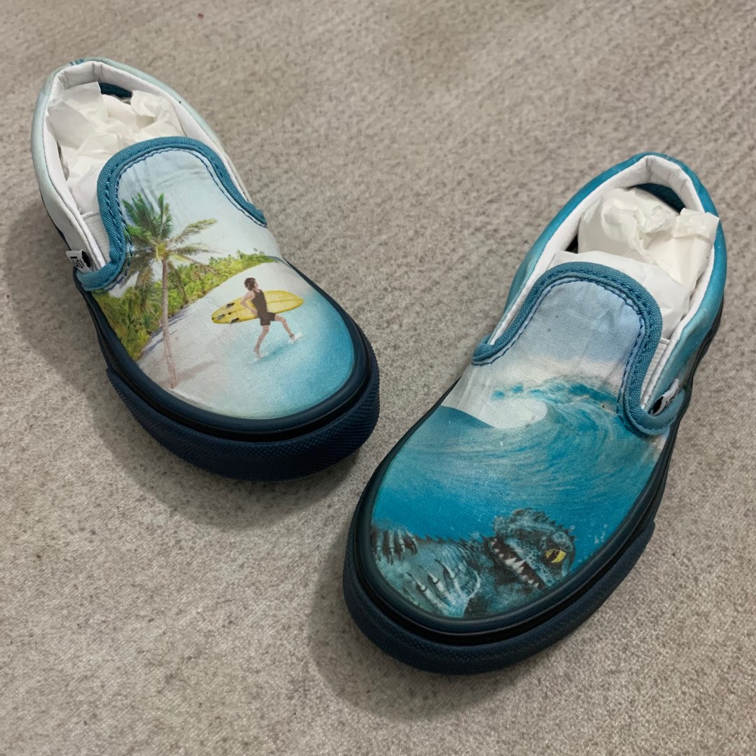 Vans molo hotsell slip on