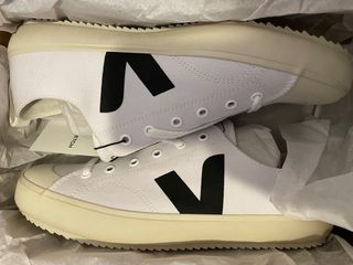 （分類：）位於 。 由 buyandsell2046 提交（商品編號 1217554482，圖片 1）。簡介： 。