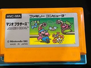 Vintage 1983 HVC-MA Mario Brothers Family Computer Game + Vintage Case
