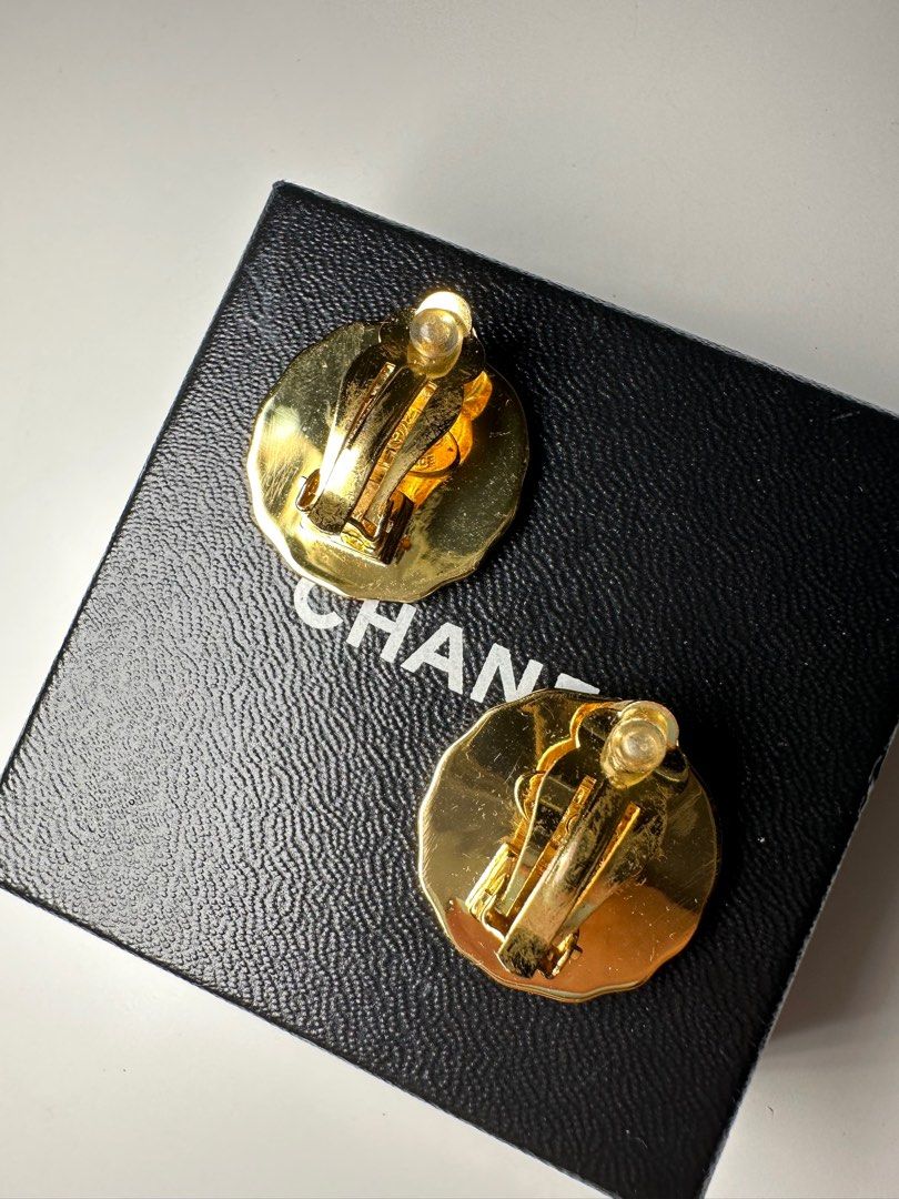 Chanel Light Gold Ribbon Bow CC Crystal Piercing Earrings For Sale
