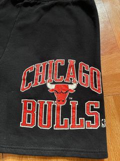 Vintage Chicago Bulls Sweatshorts - Size 30-31