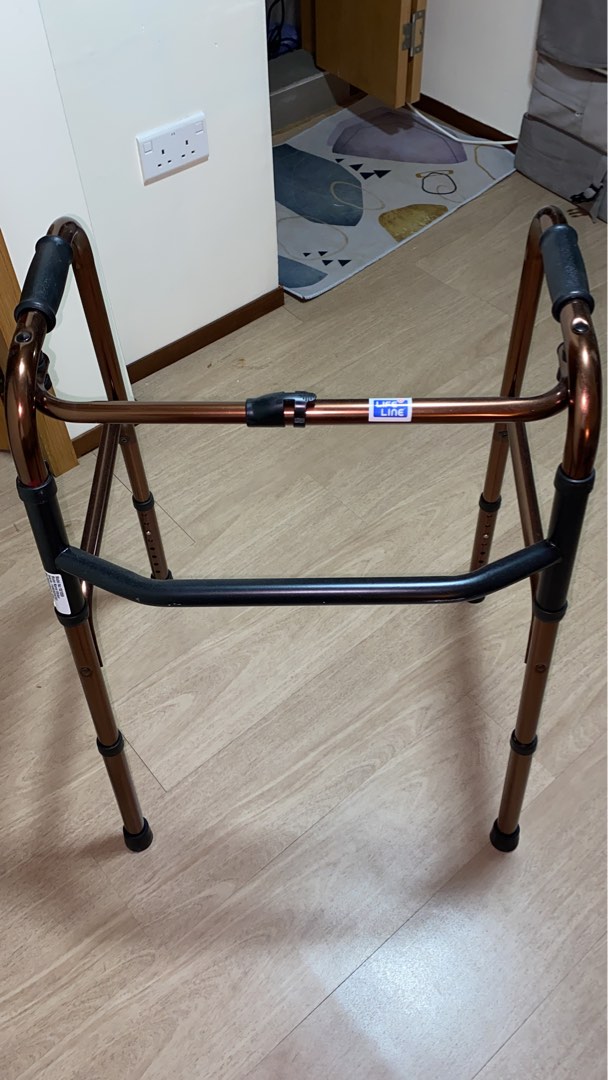 Walking Frame, Crutches, Health & Nutrition, Assistive & Rehabilatory Aids, Wheelchairs on Carousell
