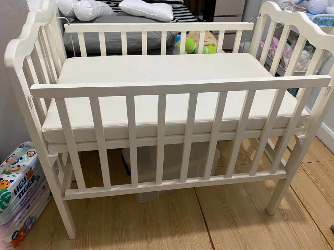 Wooden co sleeper crib, Babies & Kids, Baby Nursery & Kids Furniture