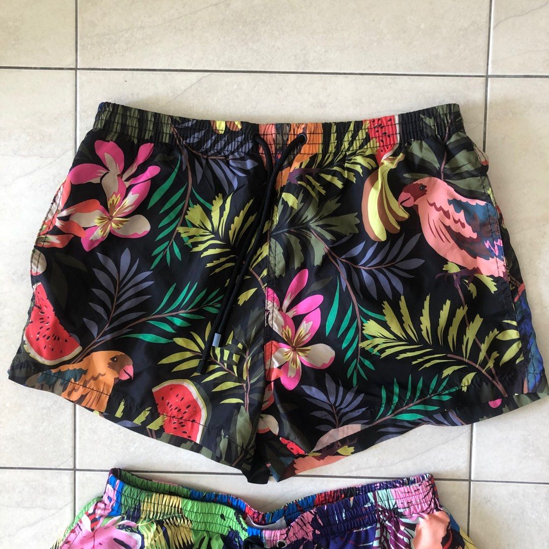 ZARA Men s Swim Shorts Size 31 x 2