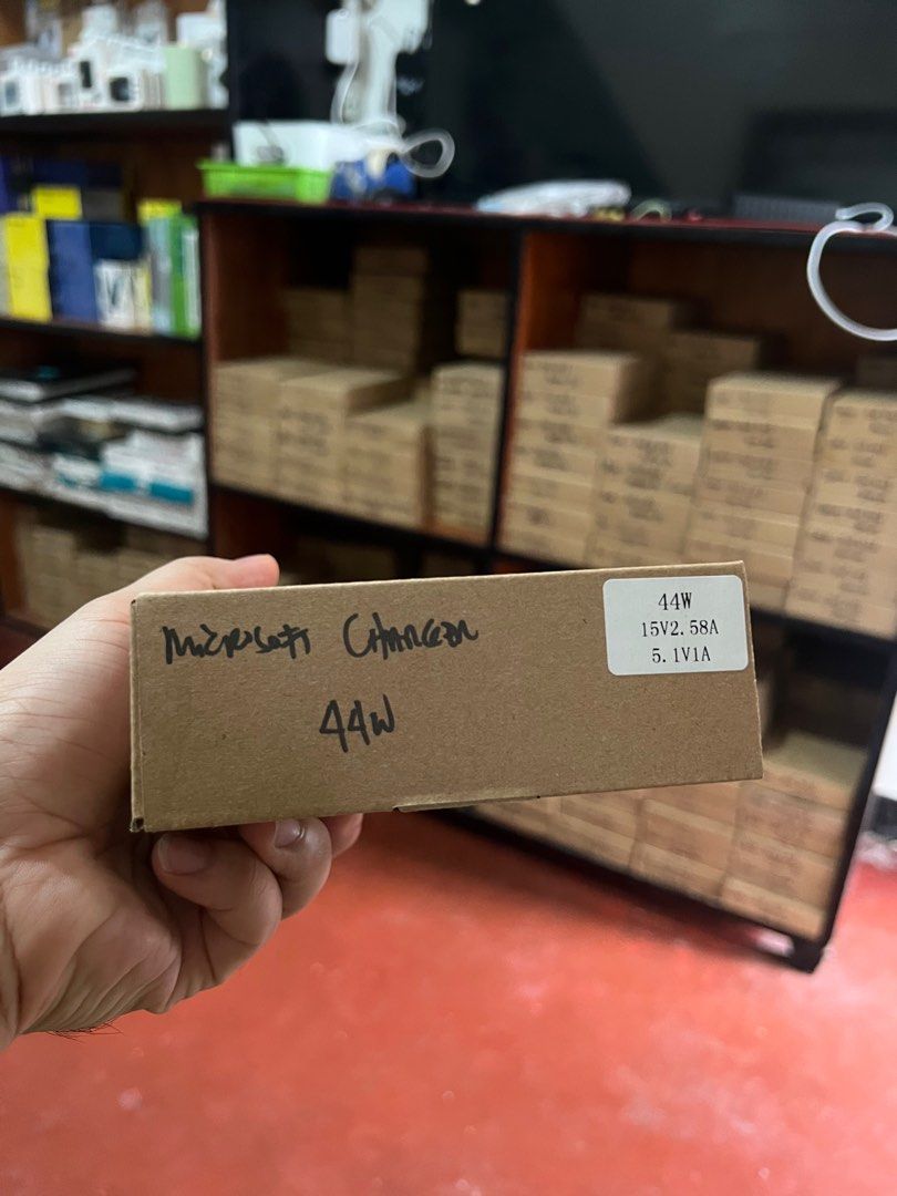 44w Microsoft Surface Pro 5 Charger (Category: Chargers) located in Makati City. Submitted by jc.cuerdo (Listing ID 1217685439, Image 3). Description: .