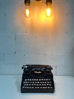 古董打字機