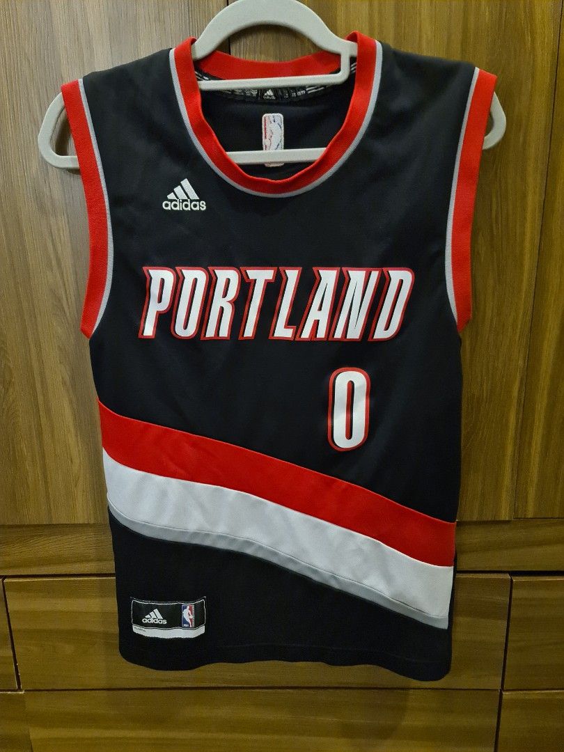 Adidas damian hot sale lillard jersey