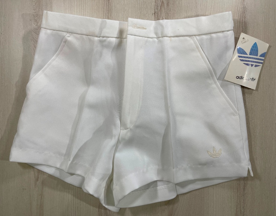 Adidas Vintage White Tennis Shorts CH NEW Men s Fashion Bottoms