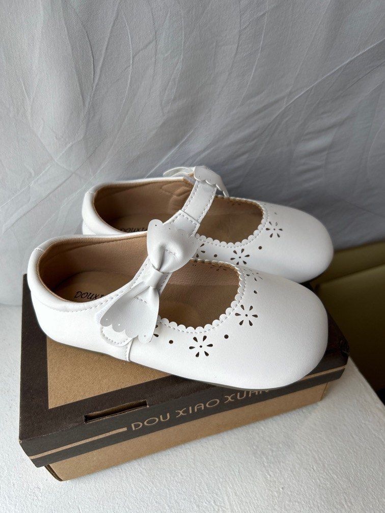 White patent cheap baby girl shoes