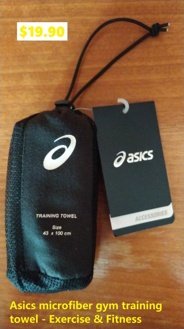 Asics towel top