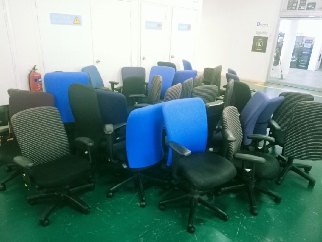 Can lock at different angle, Branded computer gaming chair, Office