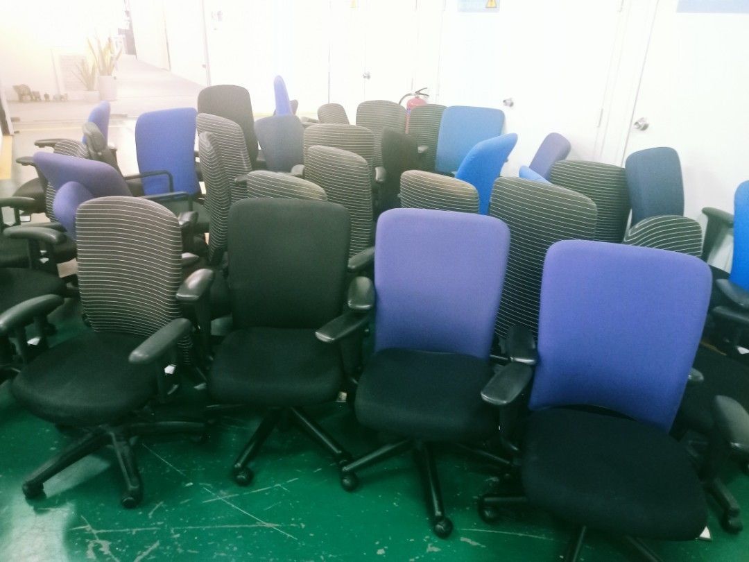 Can lock at different angle, Branded computer gaming chair, Office