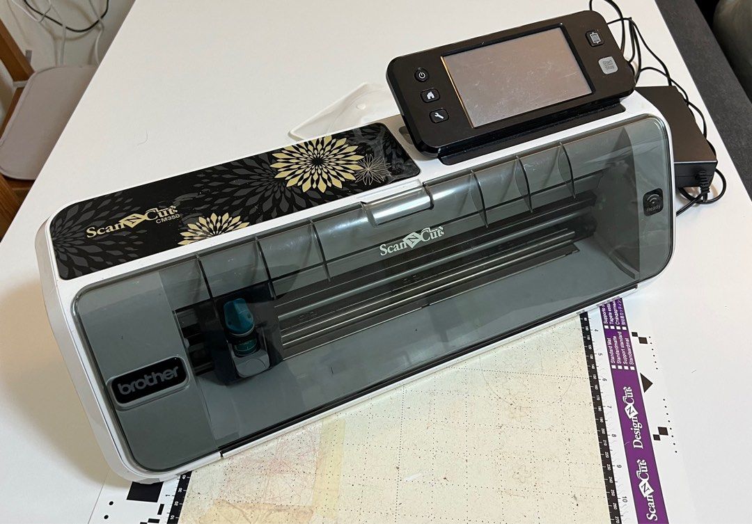 Brother Scan n Cut CM350, 電腦＆科技, 商務用科技產品 Carousell