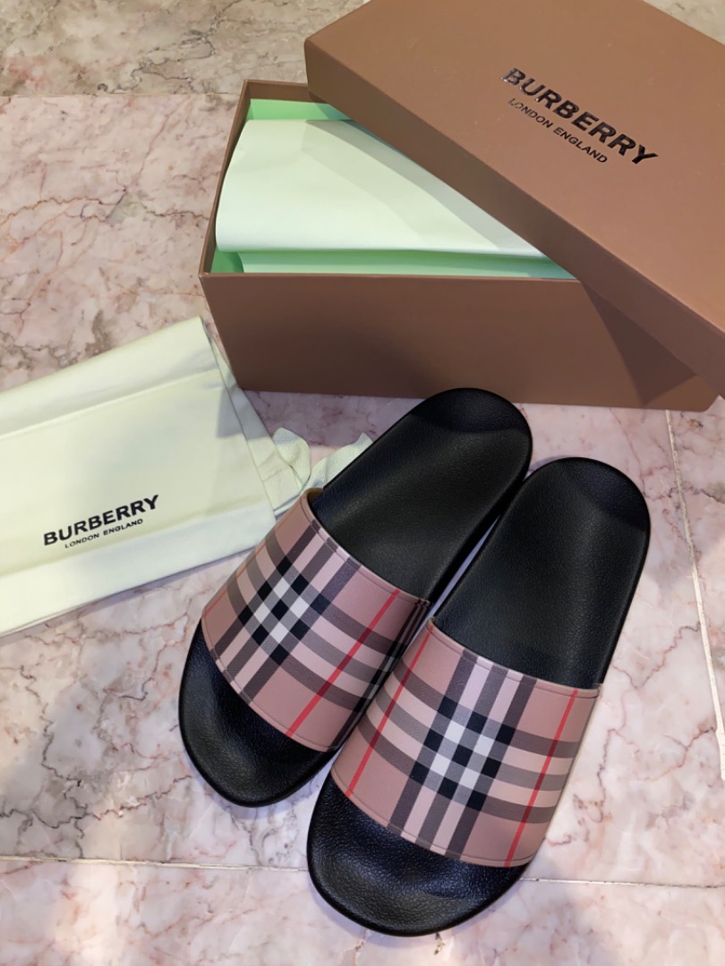 ?Burberry slides, Men's Fashion, Footwear, Flipflops and Slides on  Carousell
