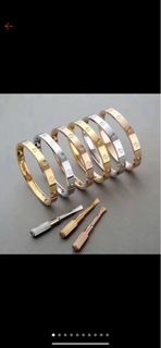 Cartier screw outlet