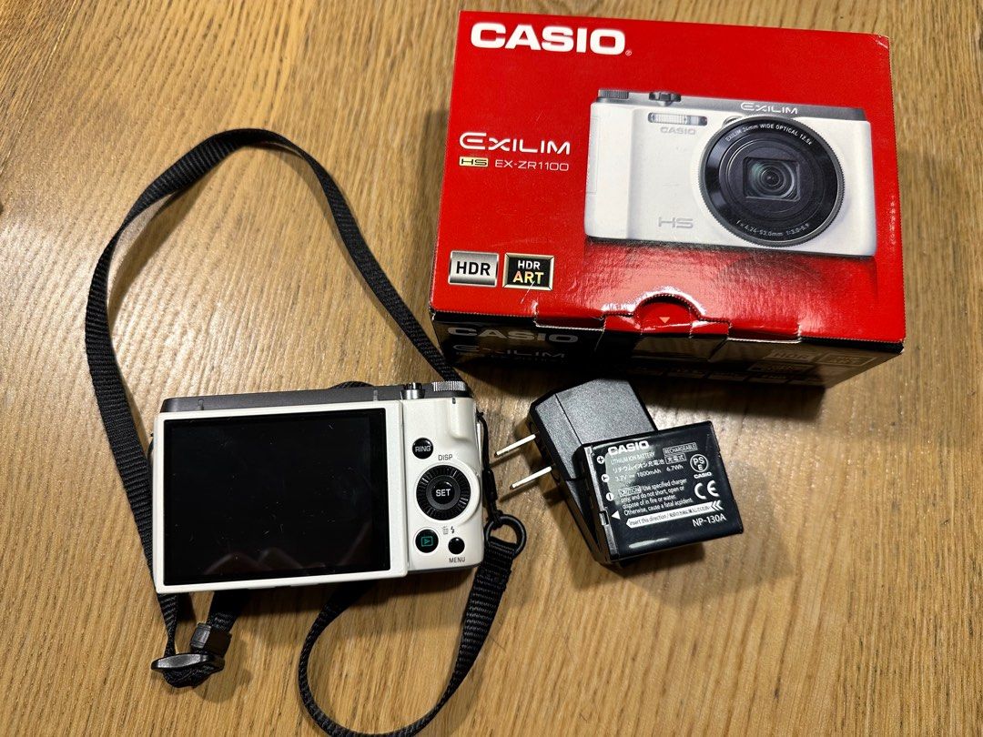 美品】CASIO デジタルカメラ EXILIM EX-ZR1100 - コンパクトデジタルカメラ