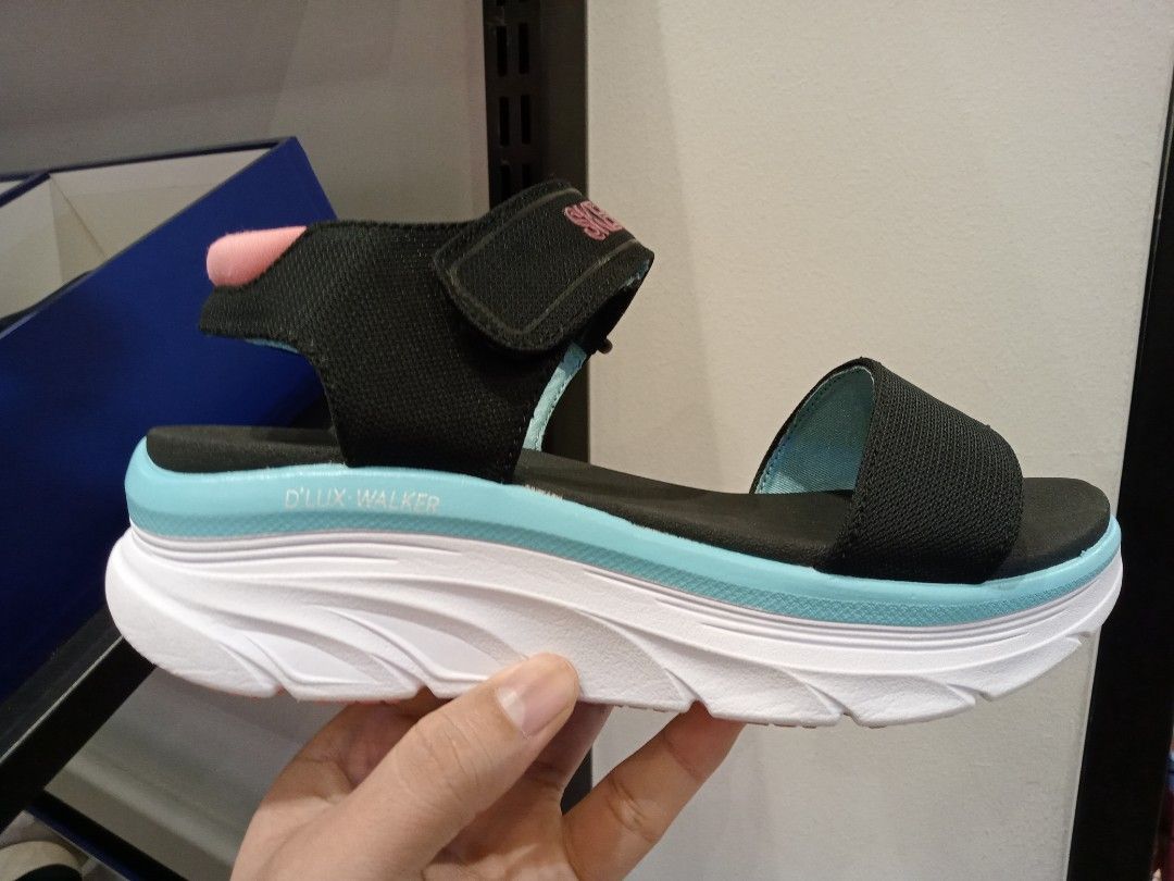 Skechers womens store sandals clearance
