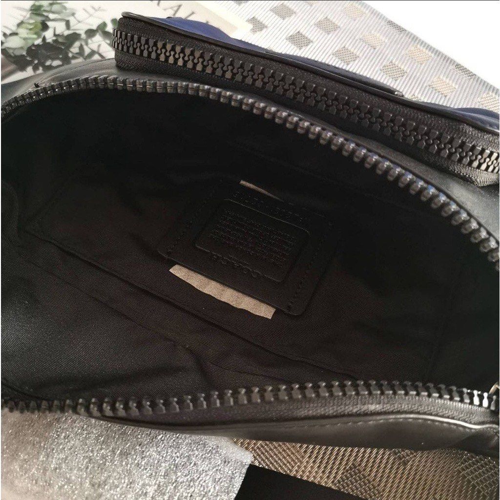 COACH track belt/xbody (Category: Luxury Bags & Wallets) located in Las Pinas. Submitted by yhn_boutique (Listing ID 1217741868, Image 3). Description: Actual pic posted 📍cod lalamove 📍sameday delivery 📍J&T pay today ship today 📍complete inclusions TY! 🛍️ DISCLAIMER: not affiliated or endorsed with any of the brands featured on this page. All copyrights and trademarks belong to the original brand owners. .