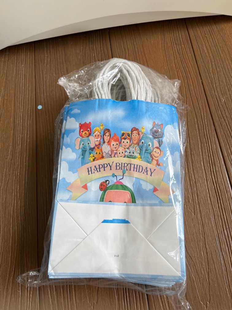 birthday gift bag, Babies & Kids, Infant Playtime on Carousell