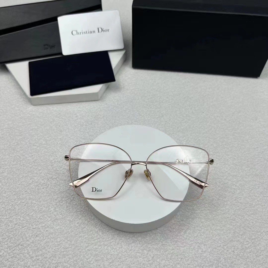 UNISEX Dior signature 01 Eye wear Glasses Luxury Accessories on Carousell