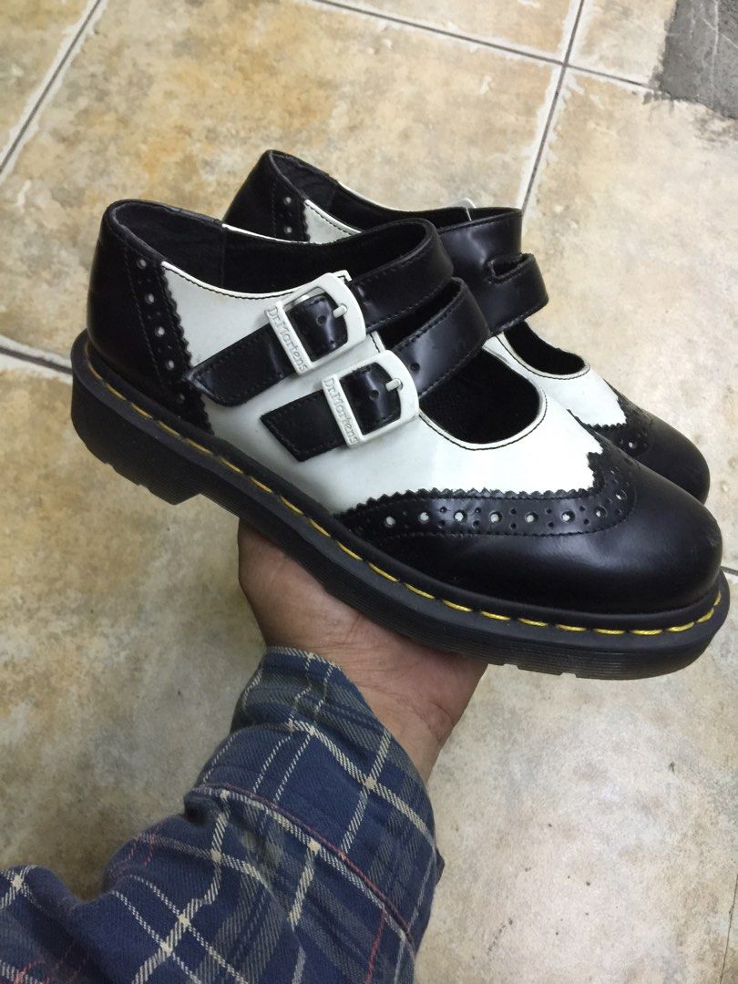 Dr martens adena ii new arrivals