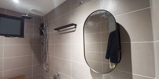 drilling services handyman rak toilet towel hanger curtain rod braket tv mulig ikea wallshelf cermin