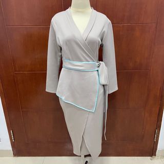 For Rent: Vyonna Wrap Dress - at Vezzo