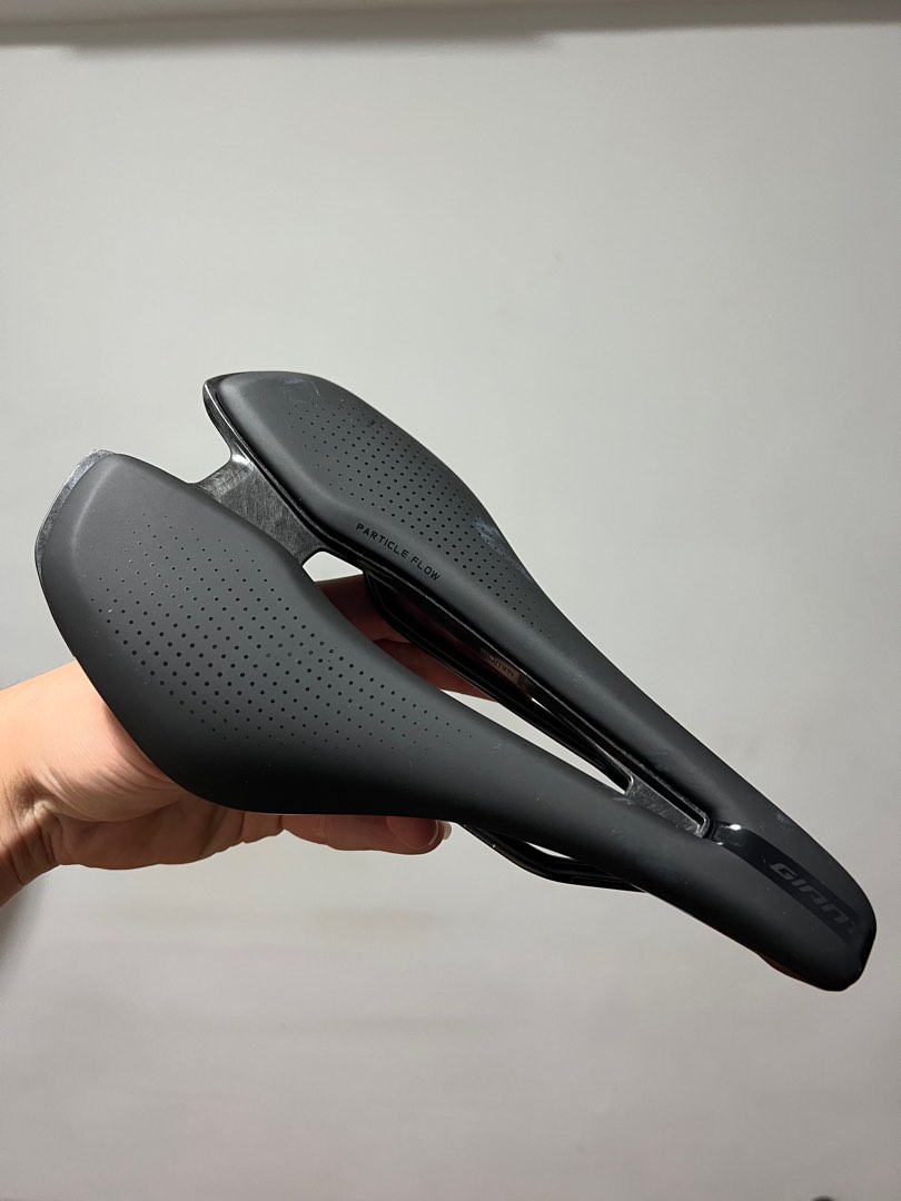 Giant FLEET SL Saddle Sports Equipment Bicycles Parts Parts