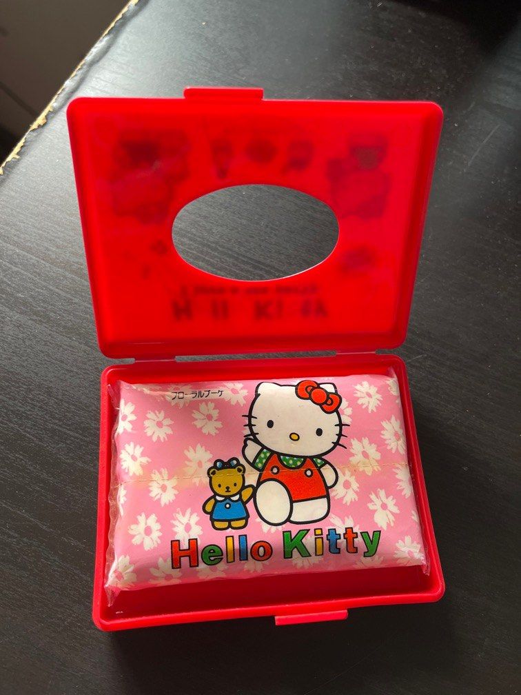 Hello Kitty Tissue Holder, Women's Fashion, Jewelry & Organisers