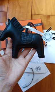 （分類：）位於 。 由 y_y1111 提交（商品編號 1217745613，圖片 1）。簡介： 。