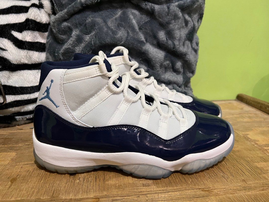 Jordan 11 win like 82 brandnew not used standby only