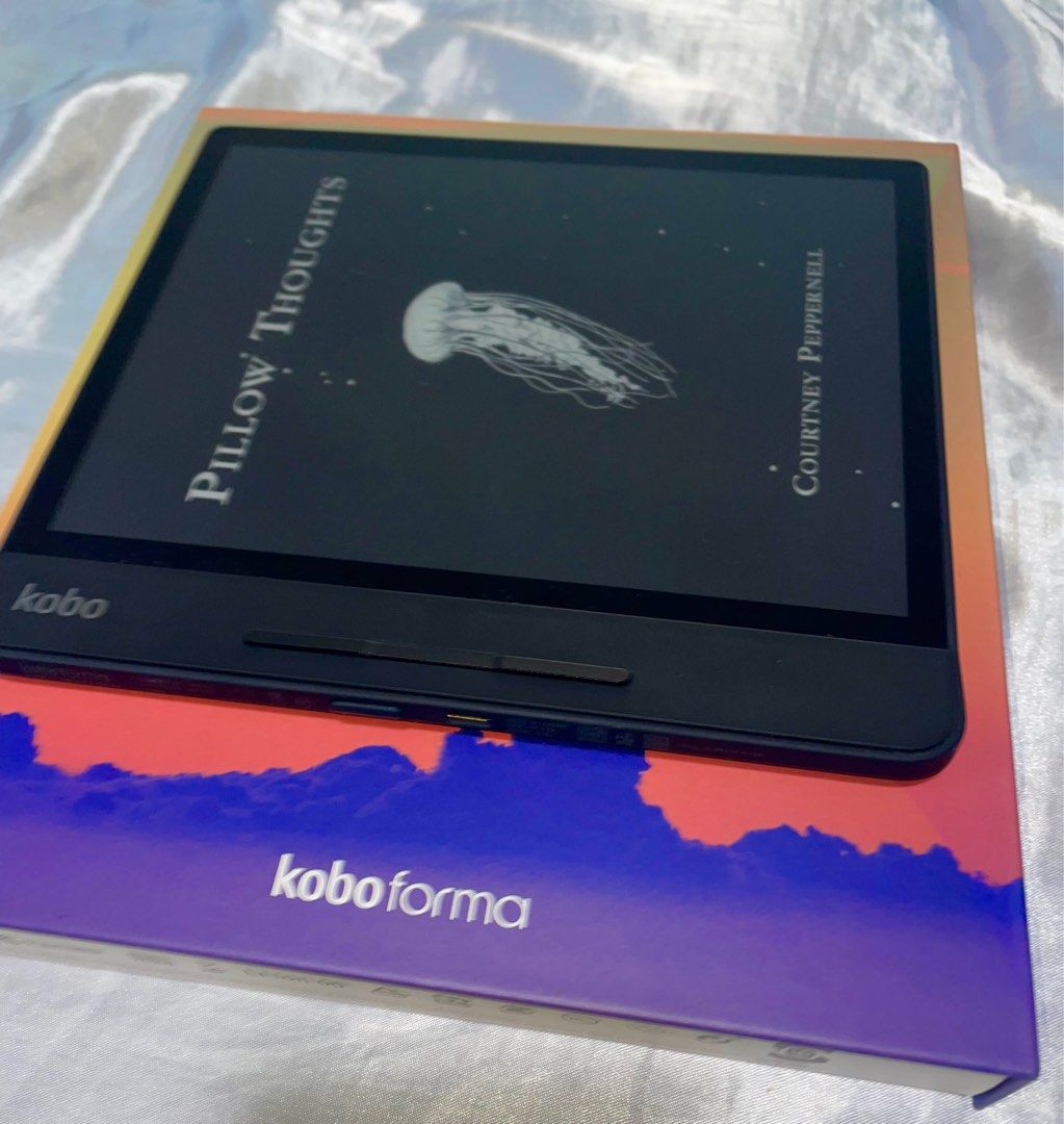 Kobo forma, Mobile Phones & Gadgets, EReaders on Carousell