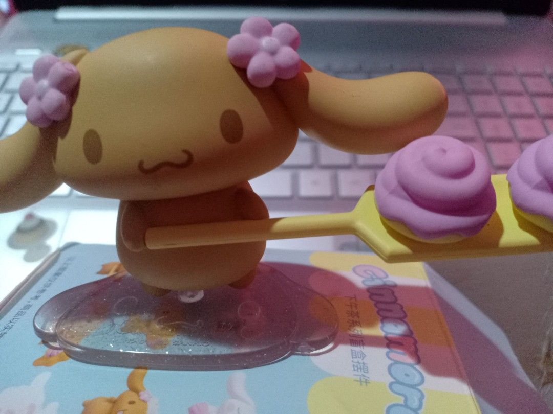 large cinnamon roll Sanrio figure popmart, Hobbies & Toys, Collectibles
