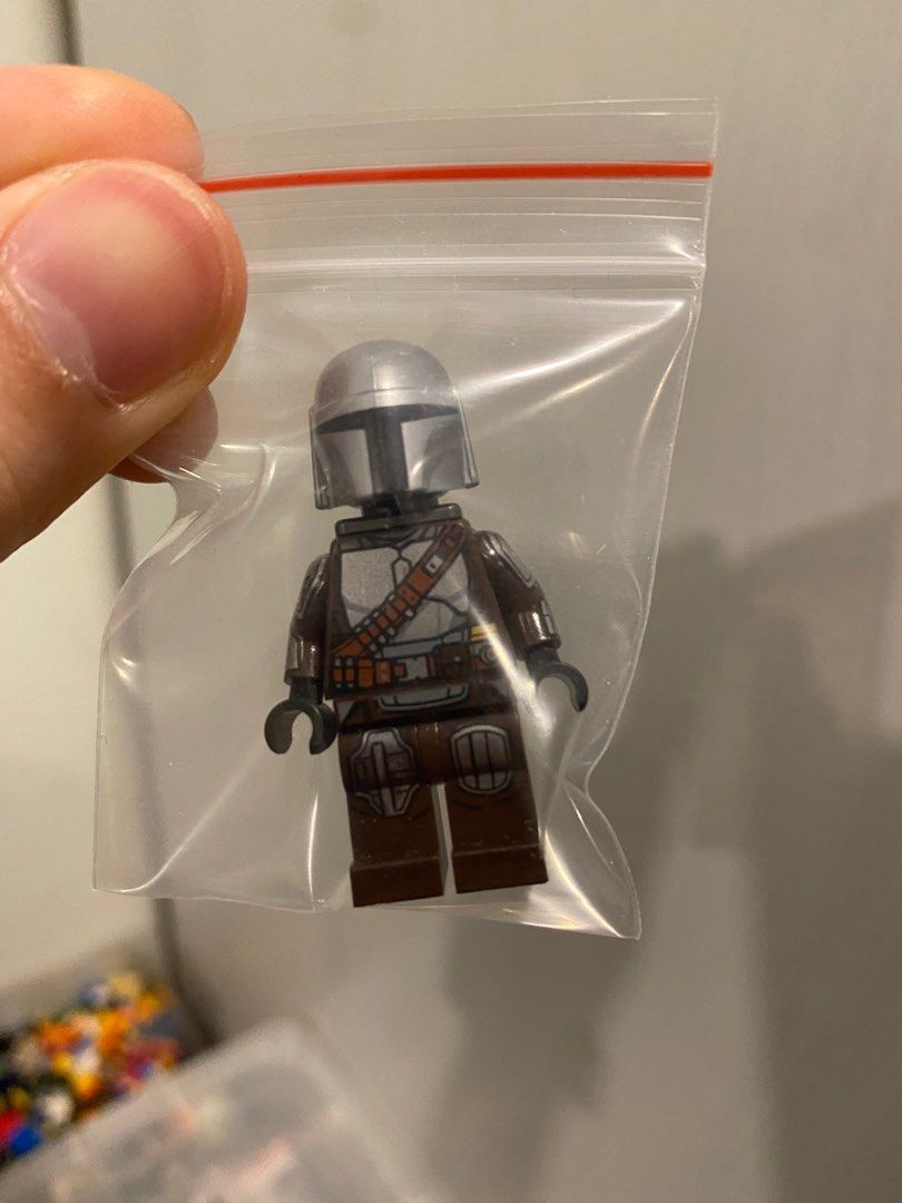 Lego Mandalorian Din Djarin, Hobbies & Toys, Toys & Games on Carousell