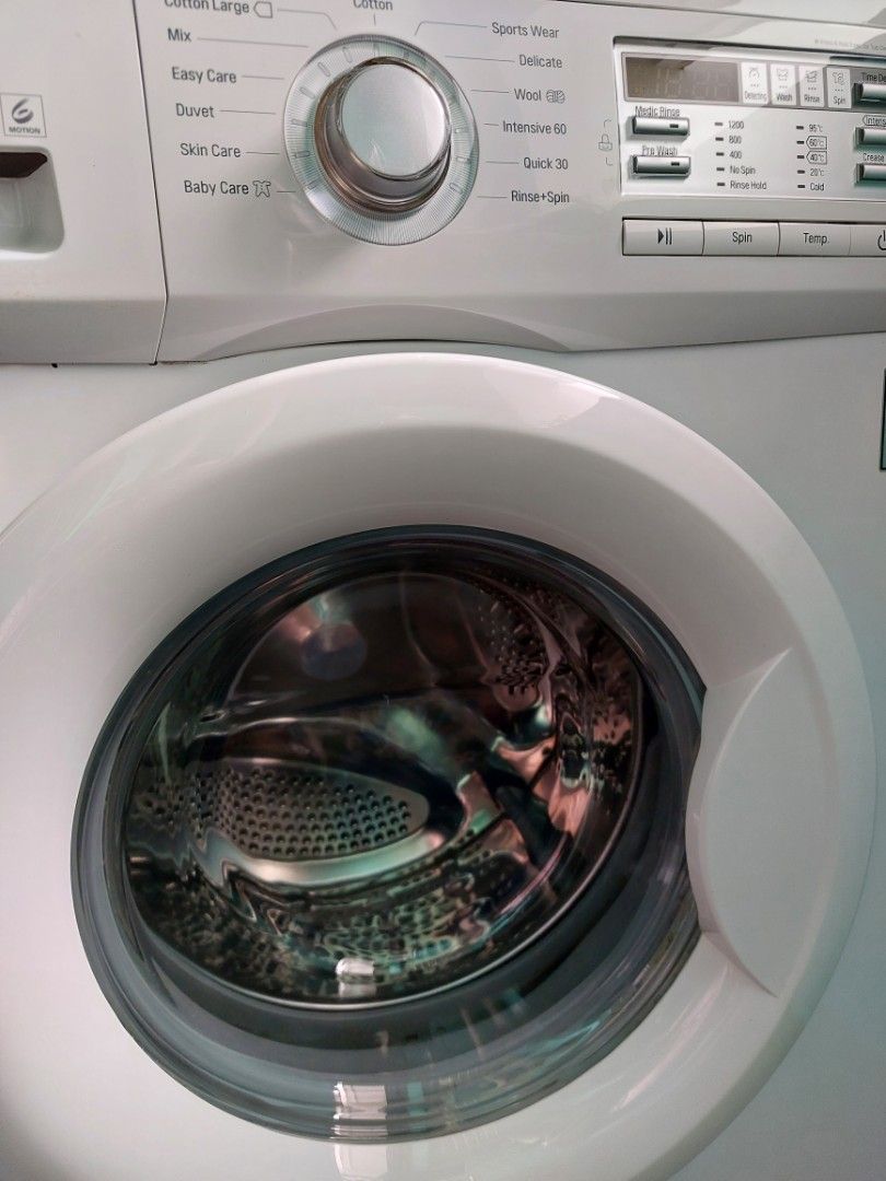 LG Washing Machine Front Load 7kg, TV & Home Appliances, Washing
