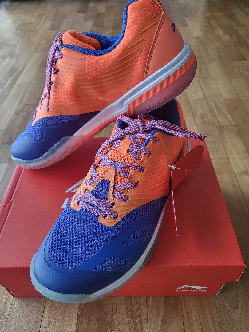 8s reebok sneakers store