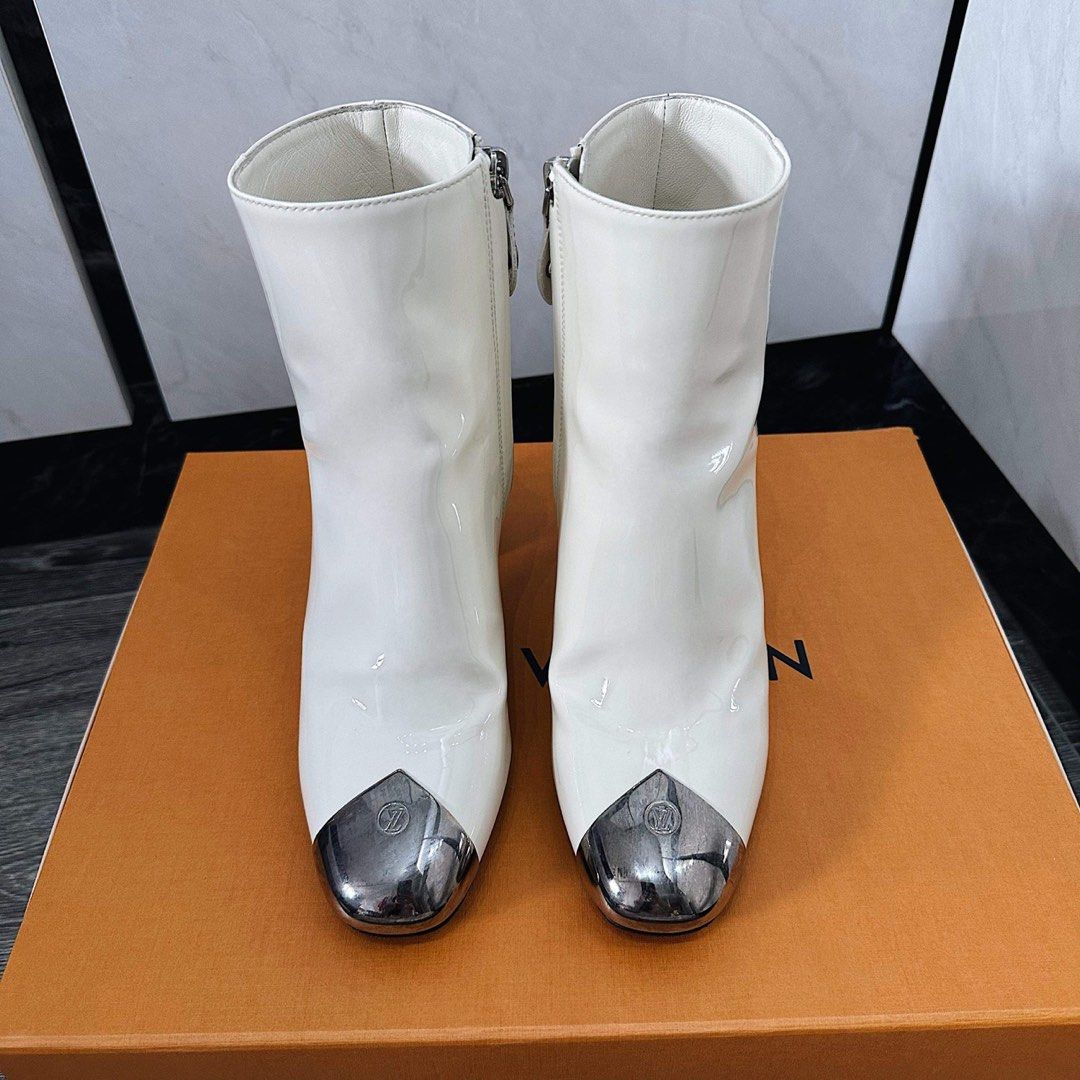 Louis vuitton white boots store