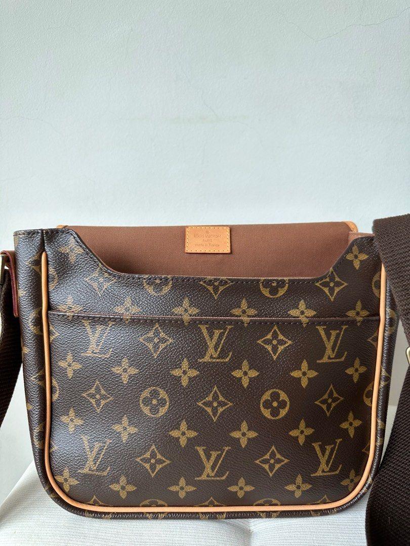 LOUIS VUITTON Monogram Canvas Abbesses Messenger Bag, Luxury, Bags &  Wallets on Carousell