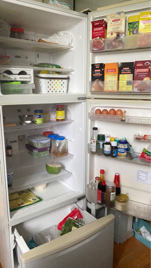 Mitsubishi Elegance refrigerator, TV & Home Appliances, Kitchen