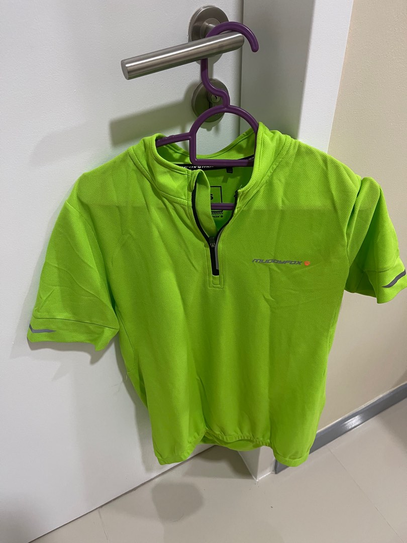 Muddyfox clothes top