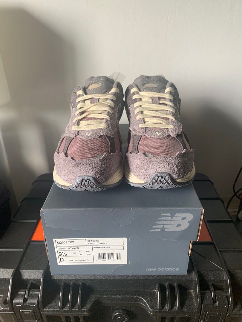 NB 2002R Protection Pack Lunar New Year 9.5US, Men's Fashion, Footwear