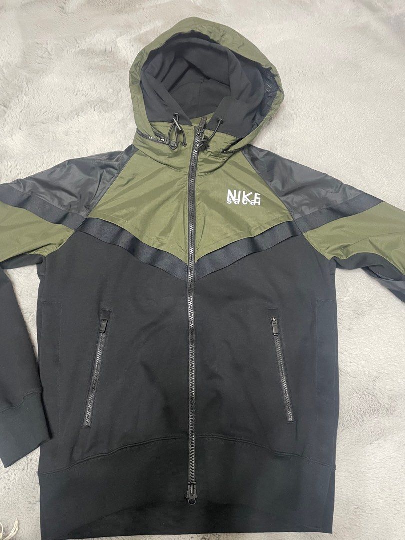 Nike + sacai jacket, 男裝, 外套及戶外衣服- Carousell